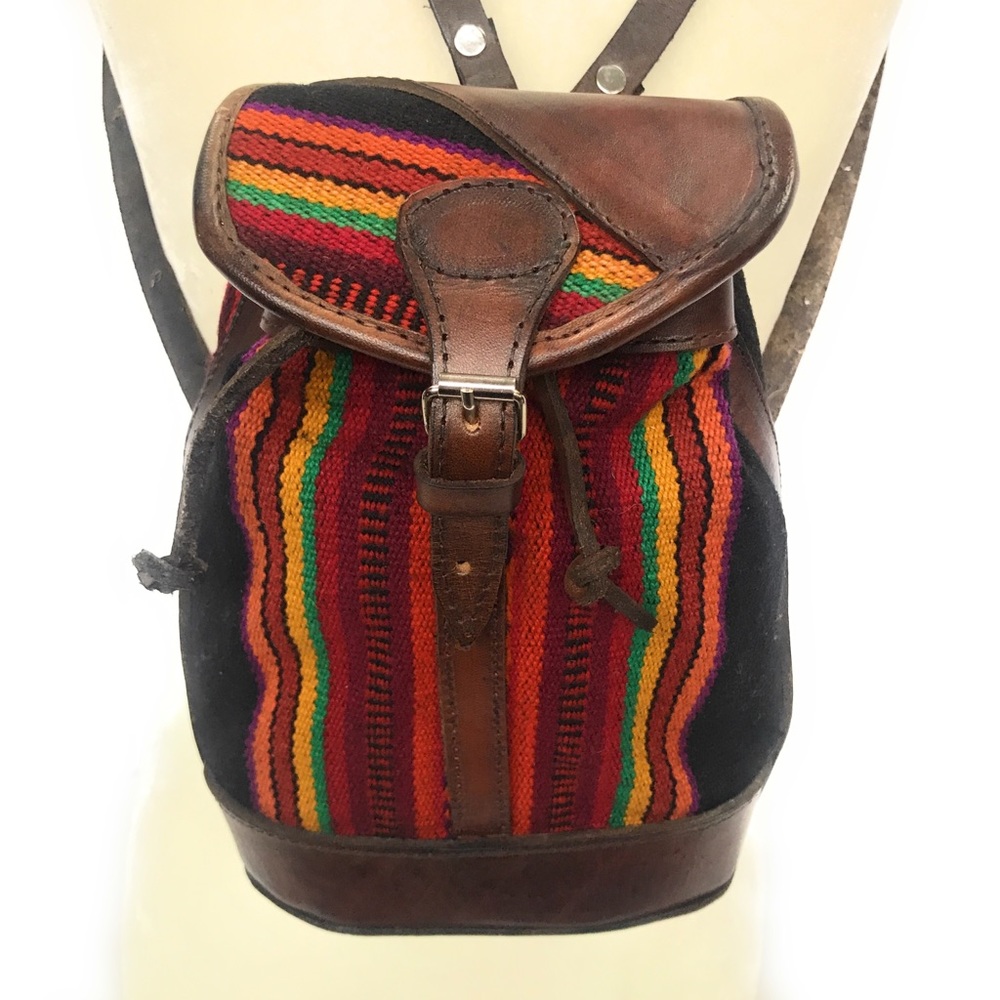 Mini Peruvian Wool and Leather Backpack. - Picture 2 of 6